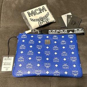 NWT MCM Medium Size Medium Size Wristlet $450 MSRP